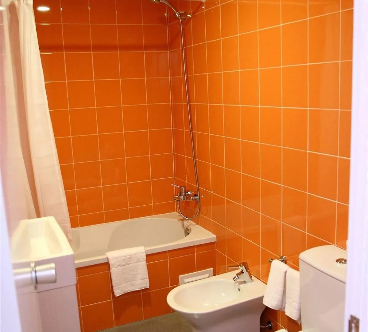 Hotel Made Inn Portimão 2*,  Portugalia